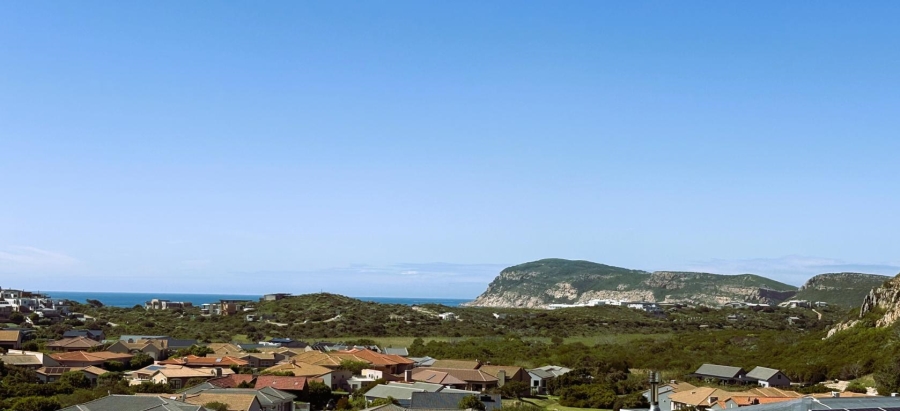 5 Bedroom Property for Sale in Whale Rock Western Cape